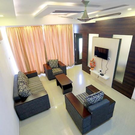 Hotel Ambai Grand Ambasamudram Екстер'єр фото