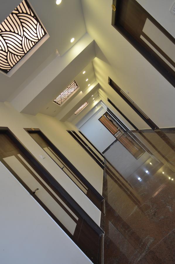 Hotel Ambai Grand Ambasamudram Екстер'єр фото