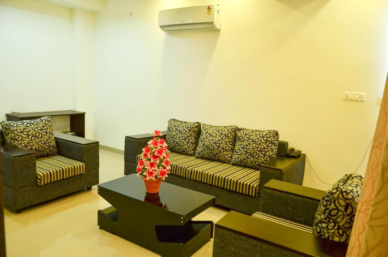 Hotel Ambai Grand Ambasamudram Екстер'єр фото